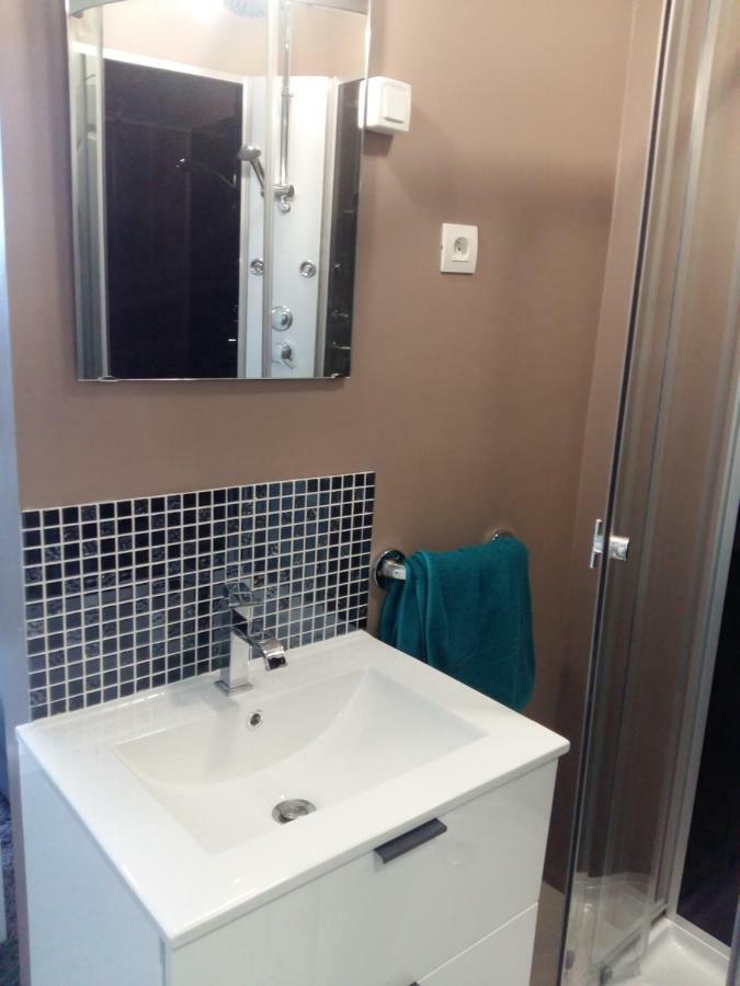 Private Studio Brussels Airport ภายนอก รูปภาพ
